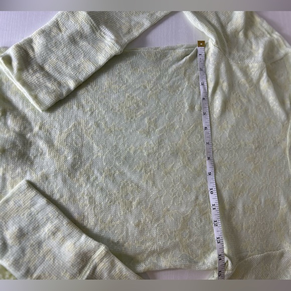 Free People You & I Turtleneck Top NWOT - Picture 9 of 11